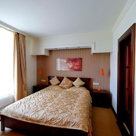 Campus Hotel Дебрецен Экстерьер фото